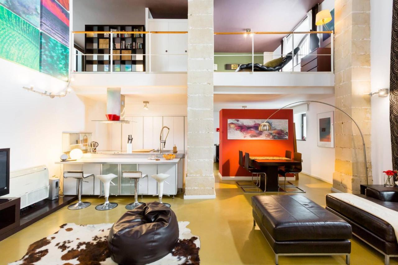 Artqhost Jerez Huge Loft & Free Parking Apartment เฮเรซ เด ลาฟรอนเตรา ภายนอก รูปภาพ