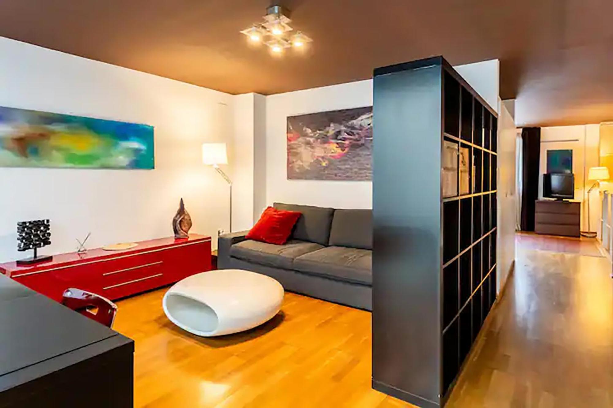 Artqhost Jerez Huge Loft & Free Parking Apartment เฮเรซ เด ลาฟรอนเตรา ภายนอก รูปภาพ